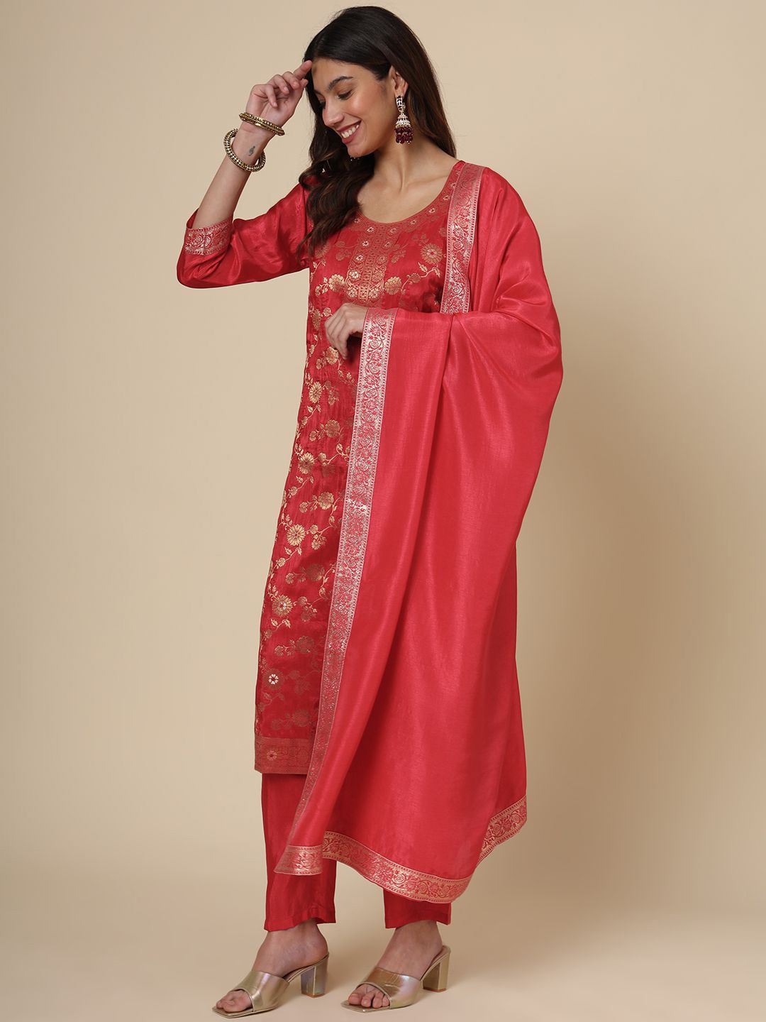 

FABDYOR Women Floral Regular Kurta with Trousers & With Dupatta, Red