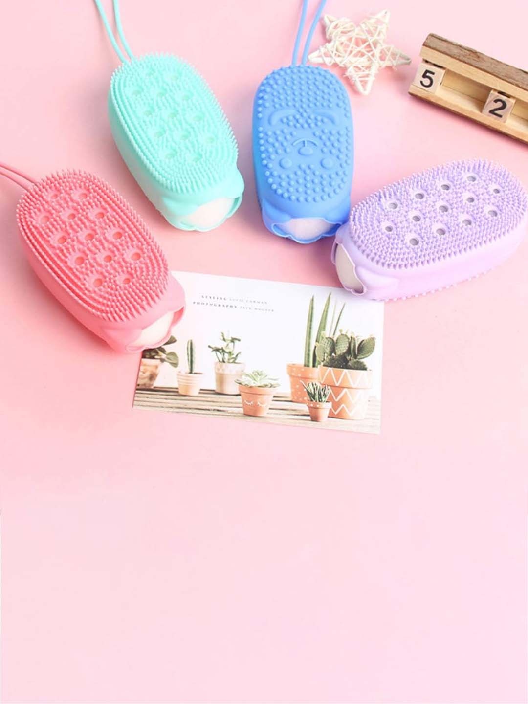 

P-Plus International Blue & Pink 3 Piece Bath Accessories Set