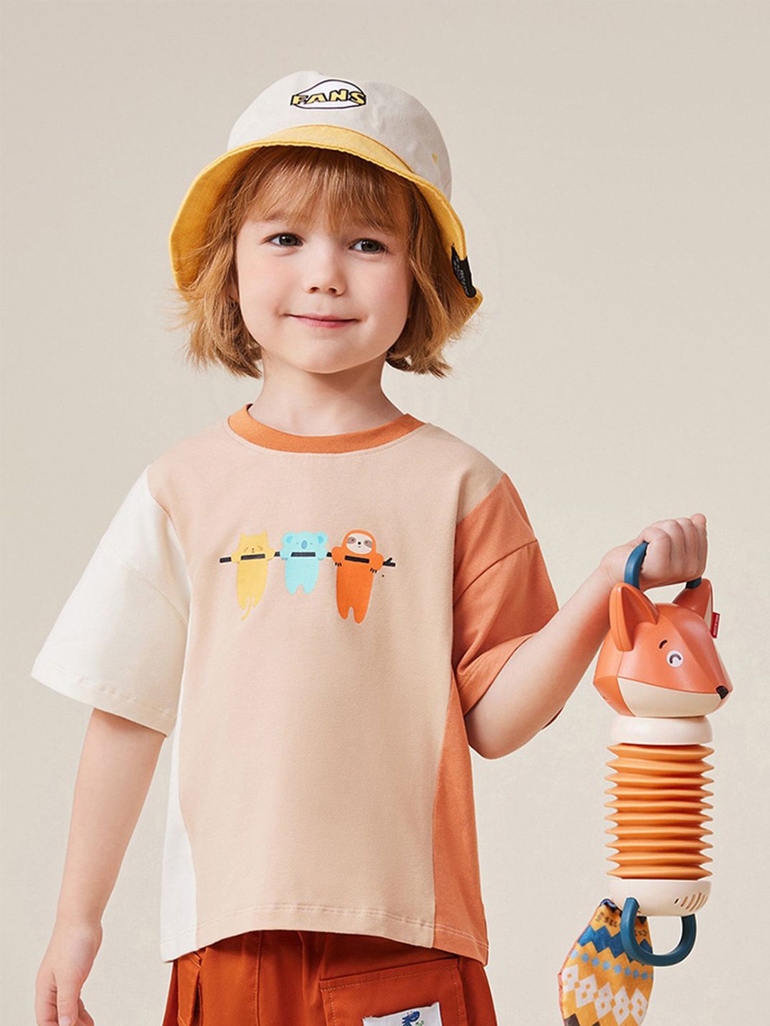 

INCLUD Boys Typography Printed Applique T-shirt, Khaki