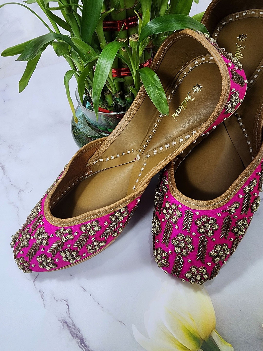 

Fulkari Women Ethnic Embellished Mojaris, Magenta