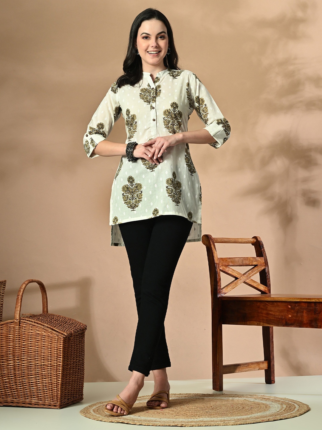 

Cayman Floral Print Cotton High-Low Top, Cream