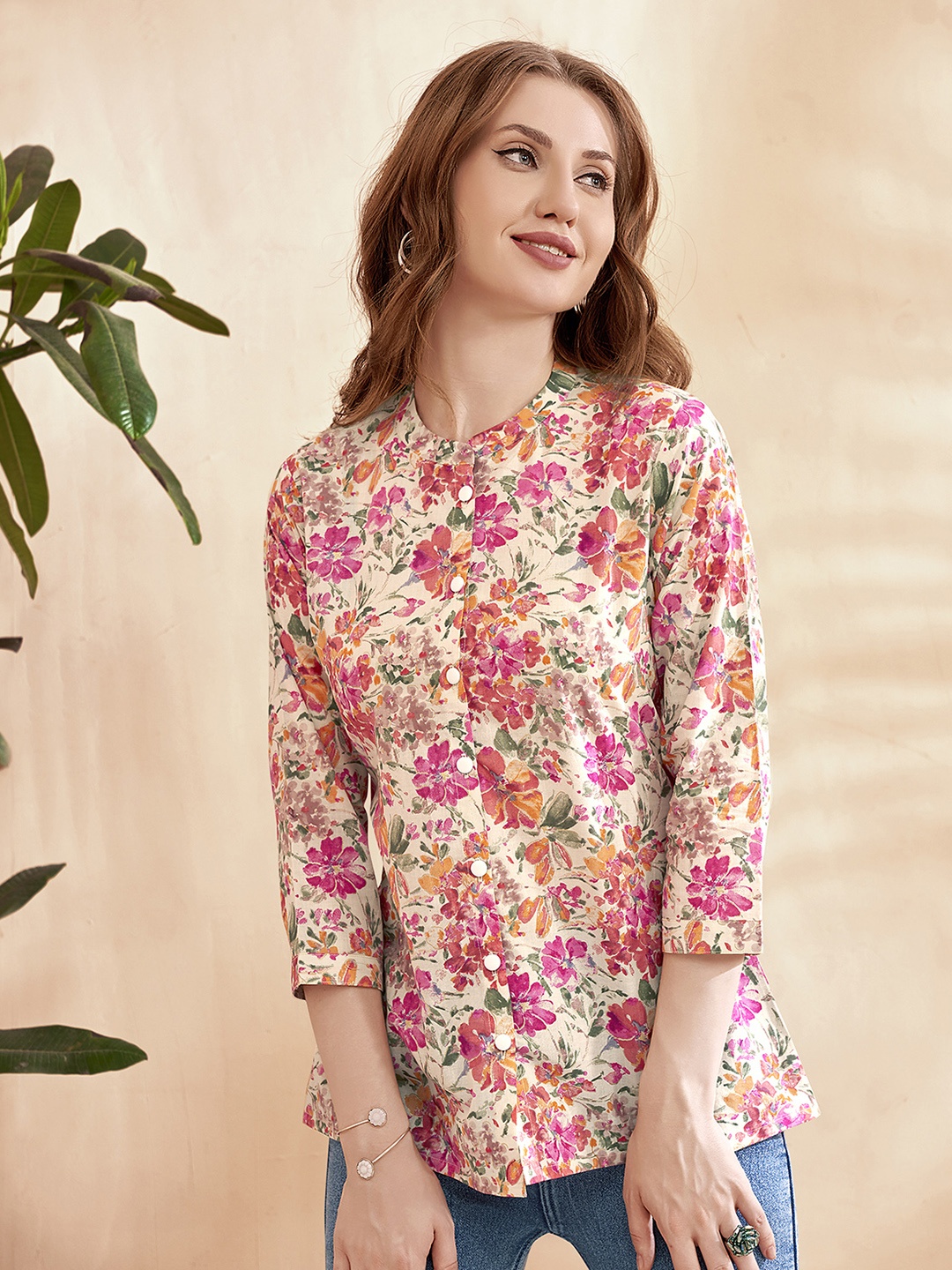 

Anouk Floral Printed Band Collar Straight Kurti, Cream