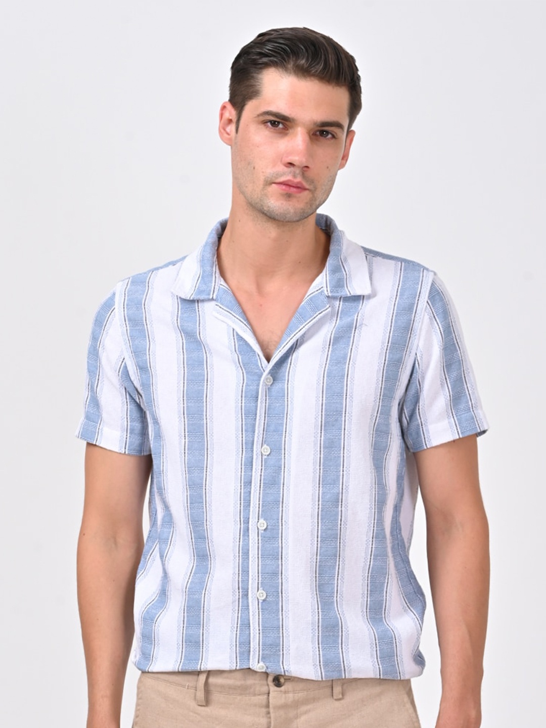 

POE Men Smart Slim Fit Opaque Striped Casual Shirt, Blue