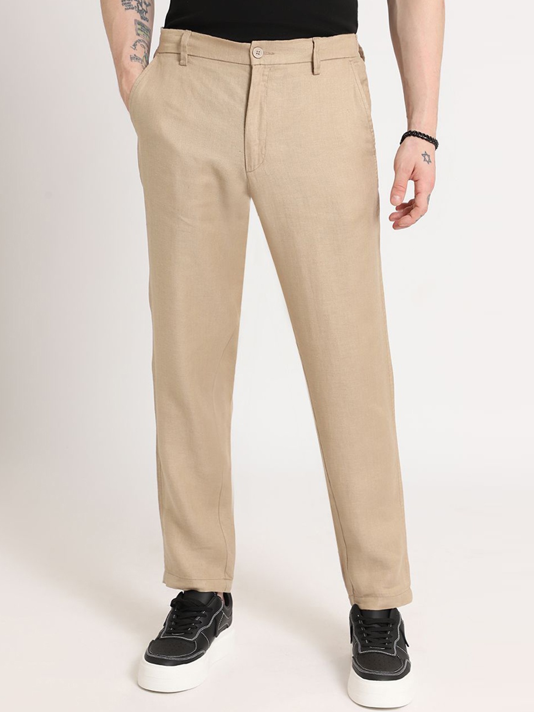 

Banana Club Men Relaxed Trousers, Cream