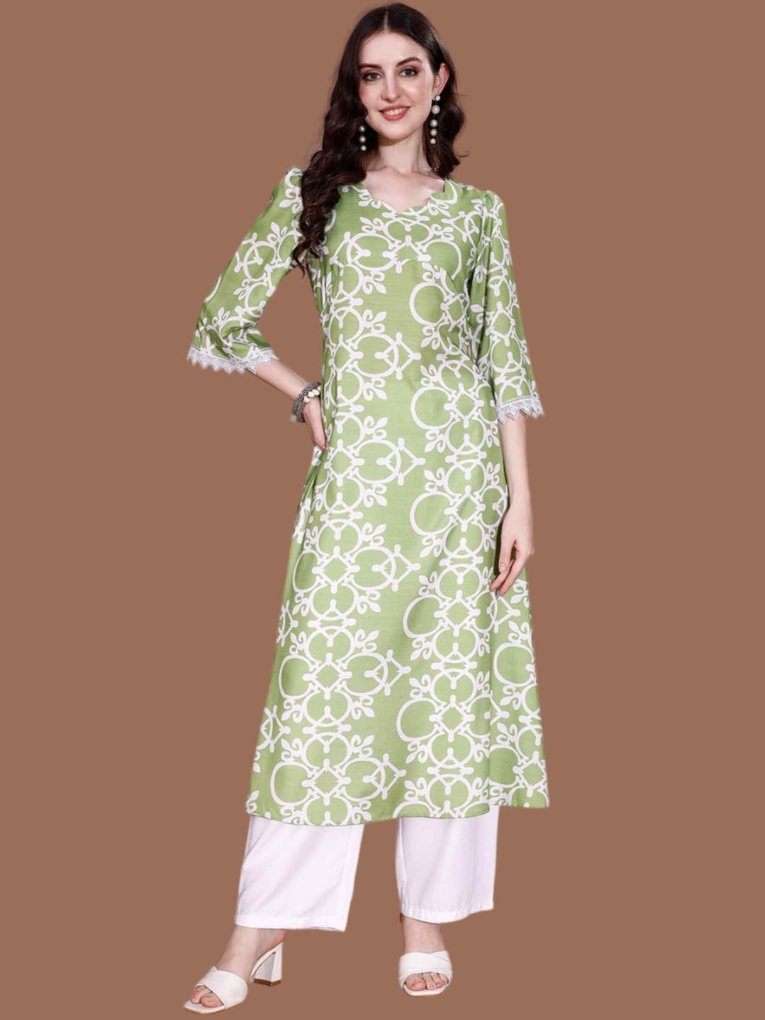 

FAB GALAXY Women Printed Regular Thread Work Kurta with Trousers, Green