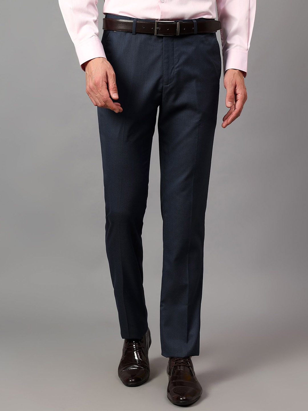 

Cantabil Men Trousers, Navy blue