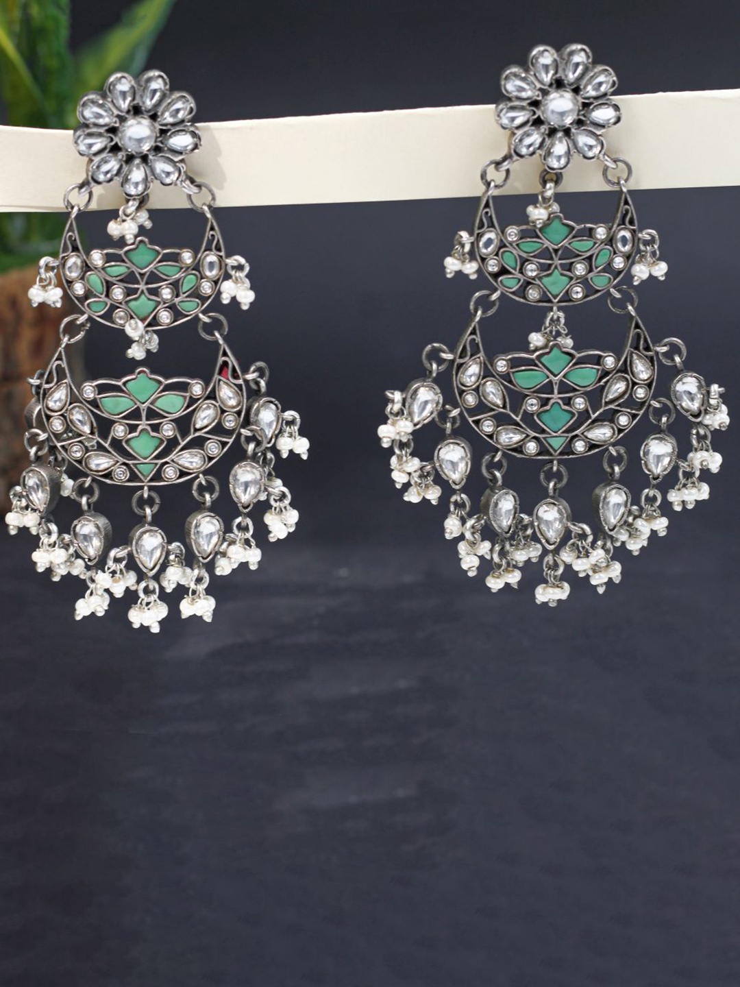 

SANGEETA BOOCHRA Classic Chandbalis Earrings, Green