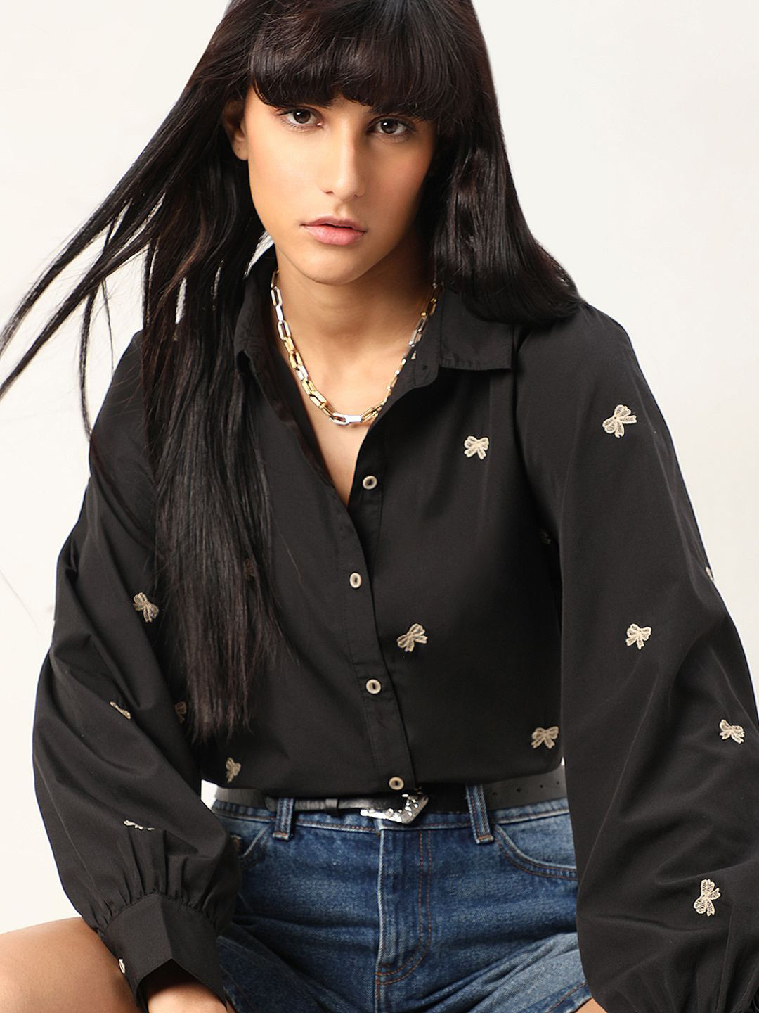 

Vero Moda Women Opaque Casual Shirt, Black