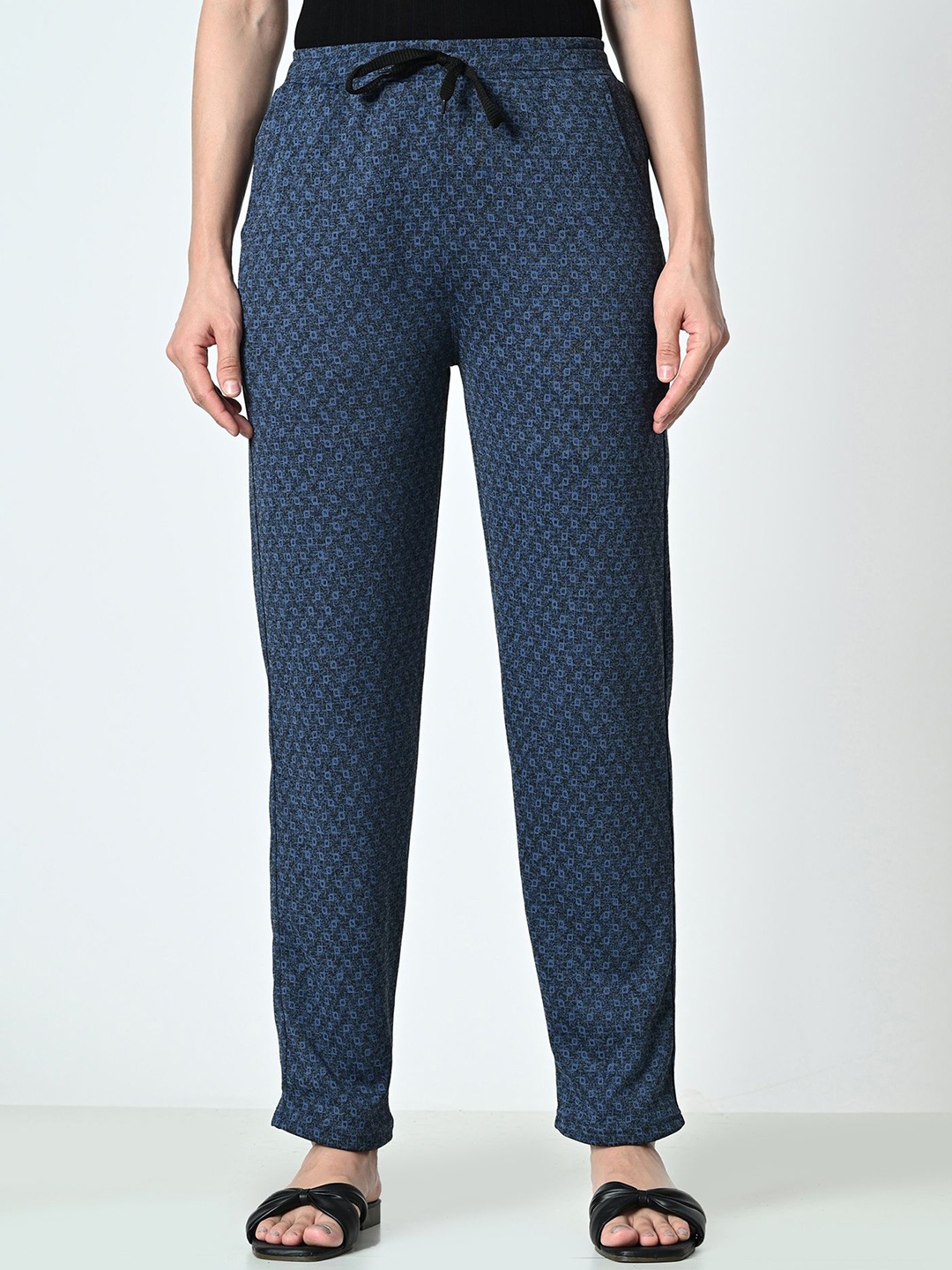 

BAESD Checked Mid-Rise Track Pants, Navy blue