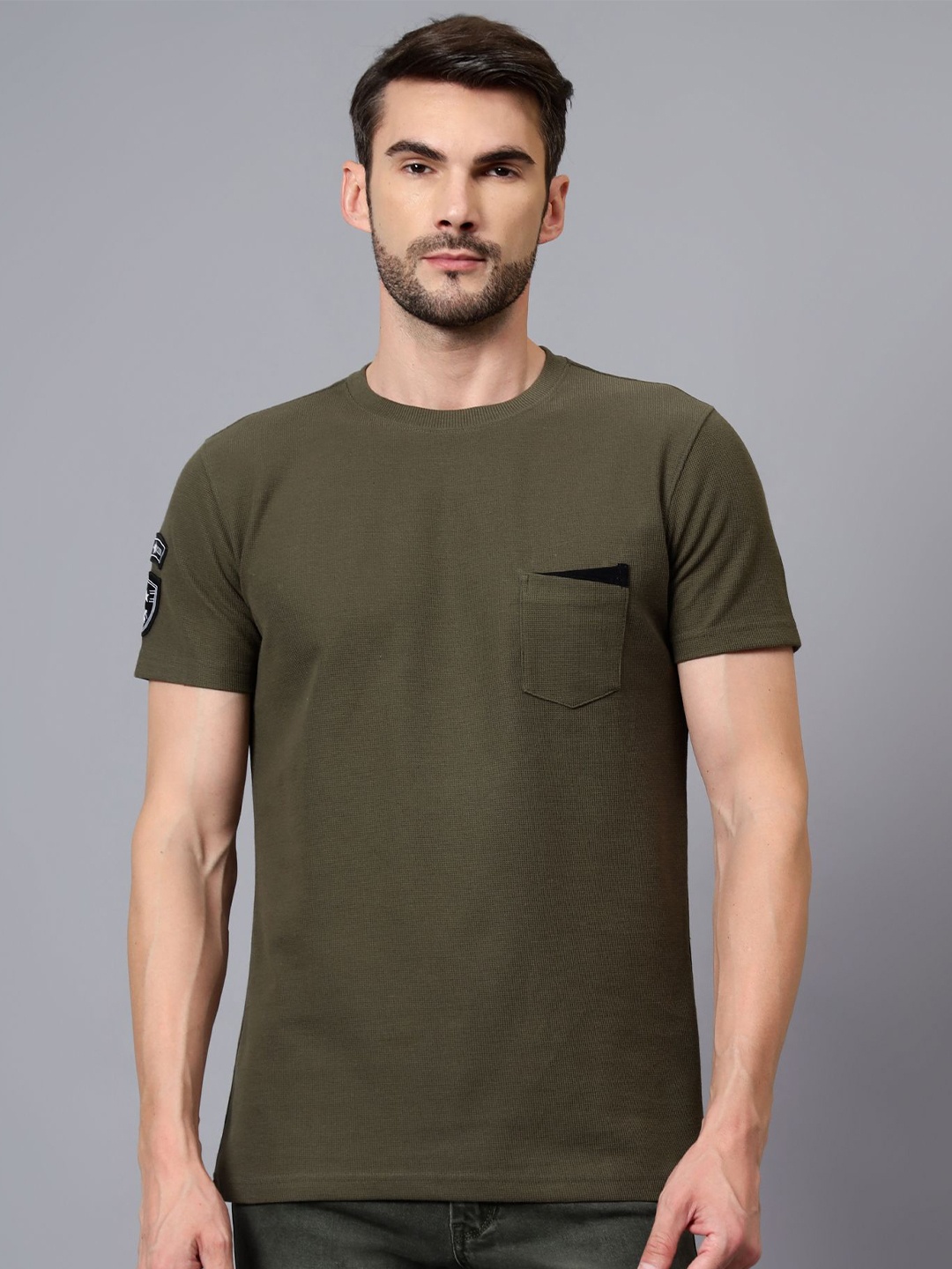 

Cantabil Men Pockets T-shirt, Green