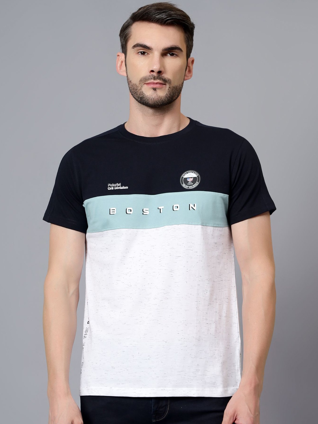 

Cantabil Men Colourblocked Applique T-shirt, Grey