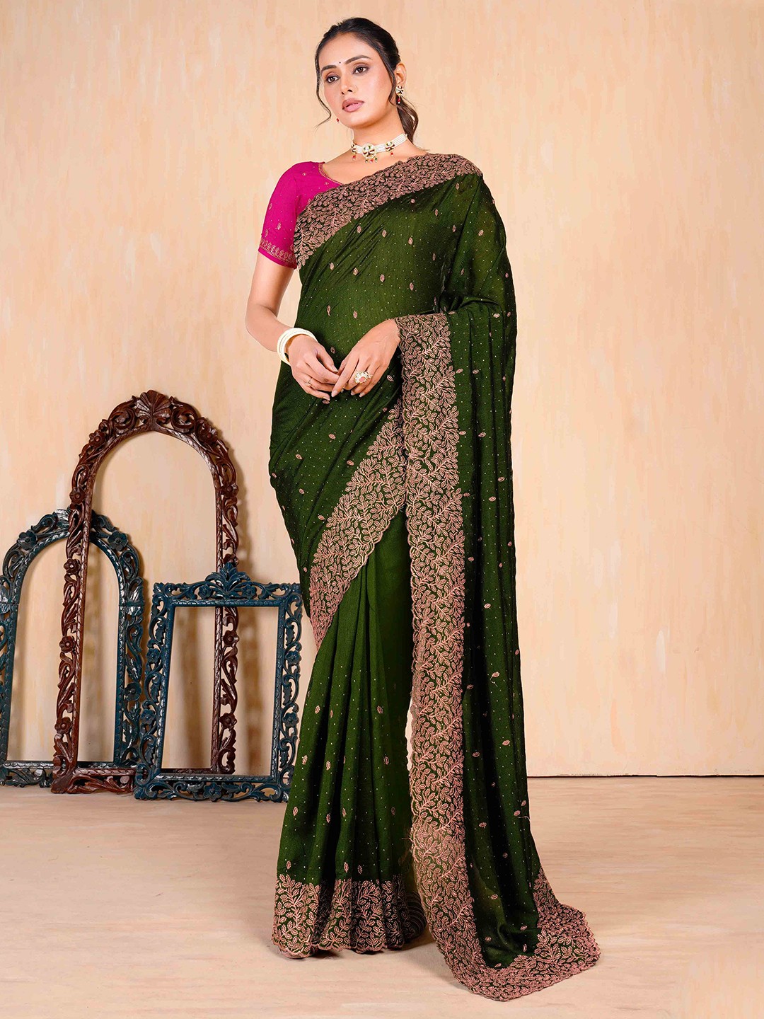 

Mitera Embroidered Beads and Stones Saree, Green