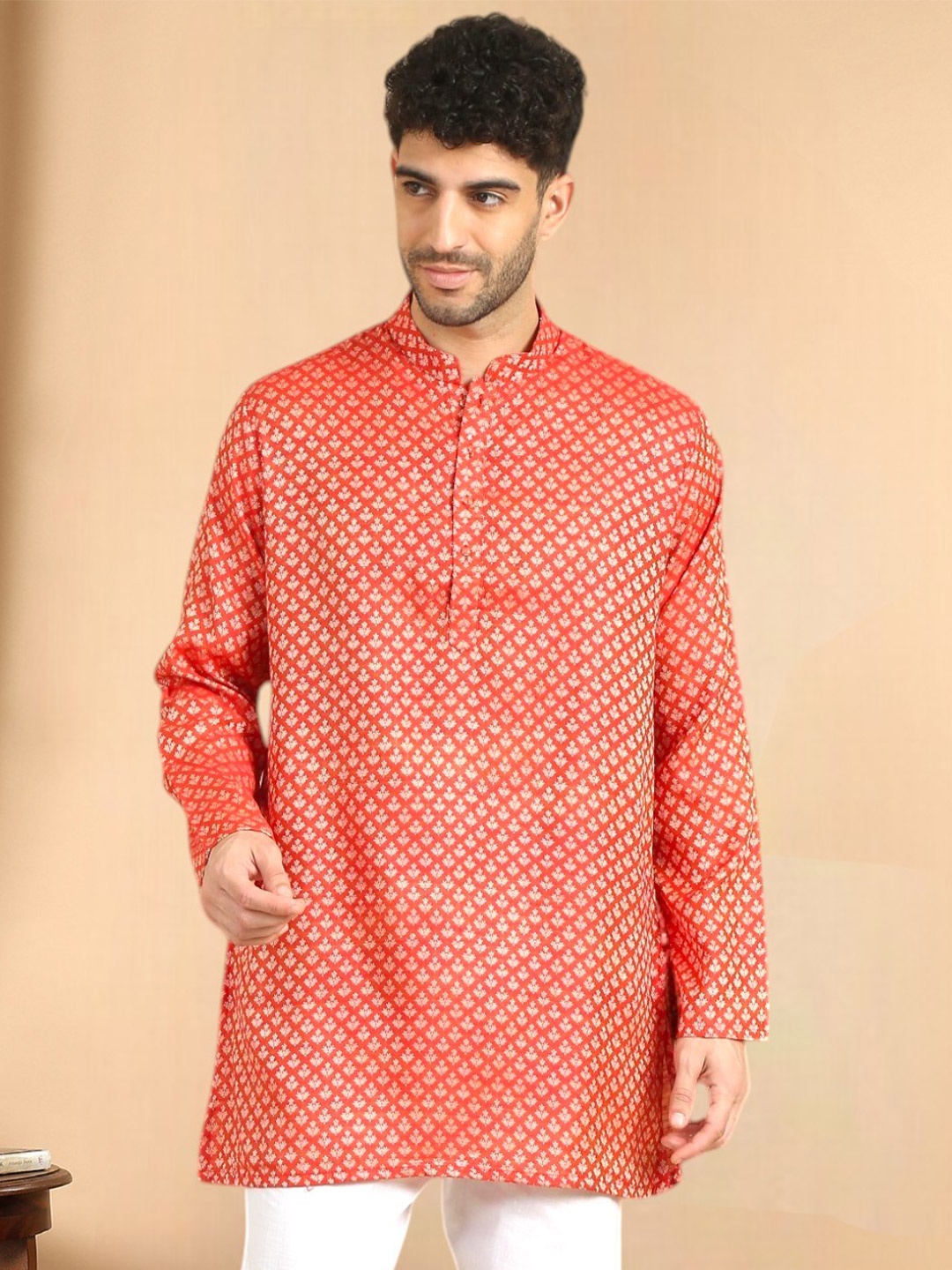 

TATTVA Men Ethnic Motifs Thread Work Kurta, Red