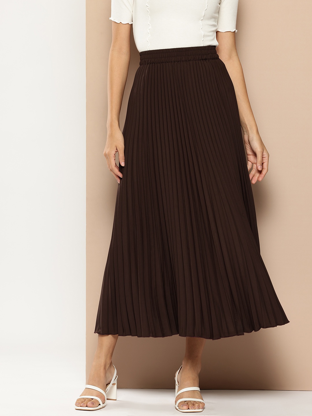 

Chemistry Accordion Pleats Maxi Flared Skirt, Coffee brown