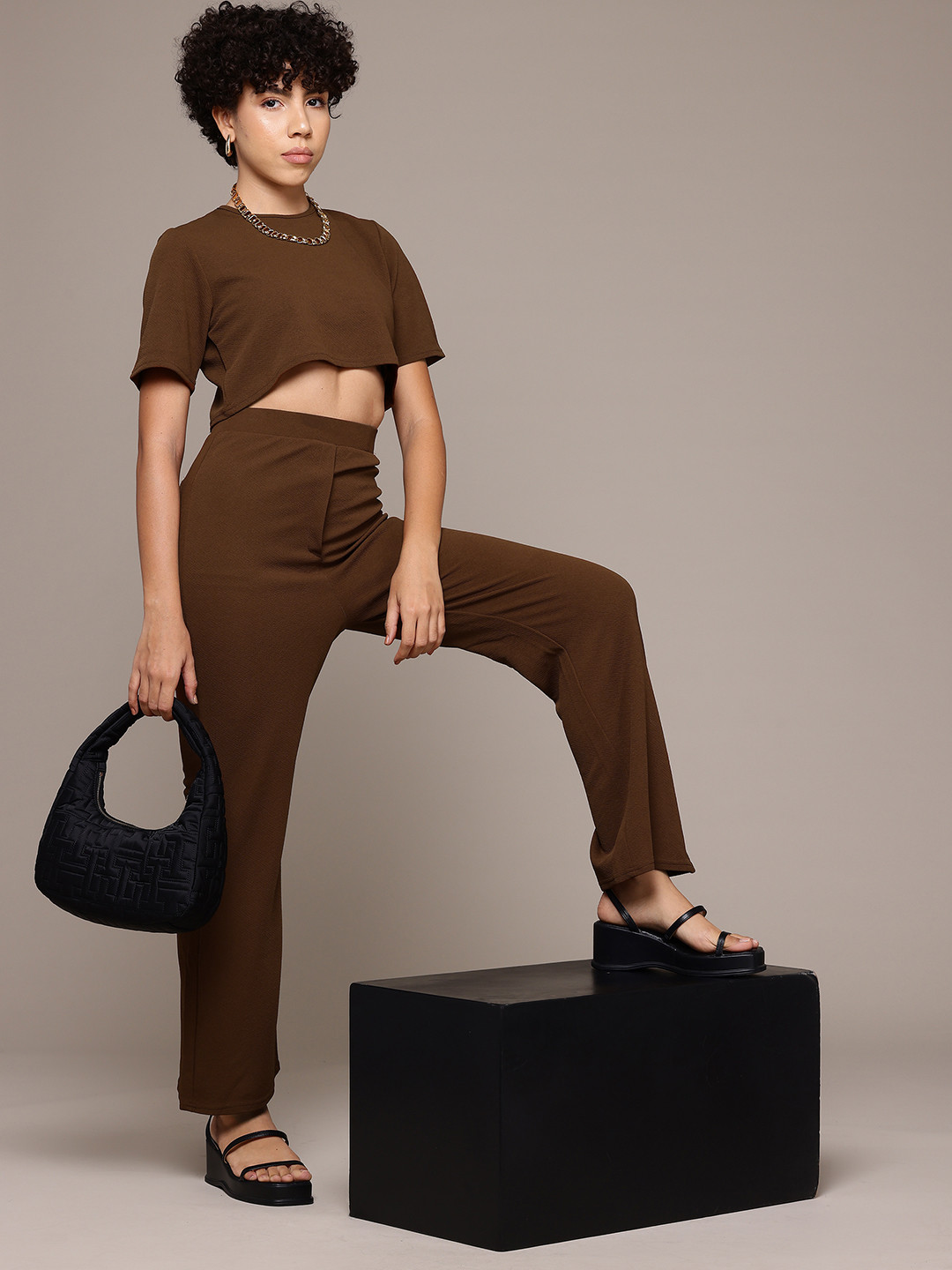 

Roadster Top & Trousers, Coffee brown