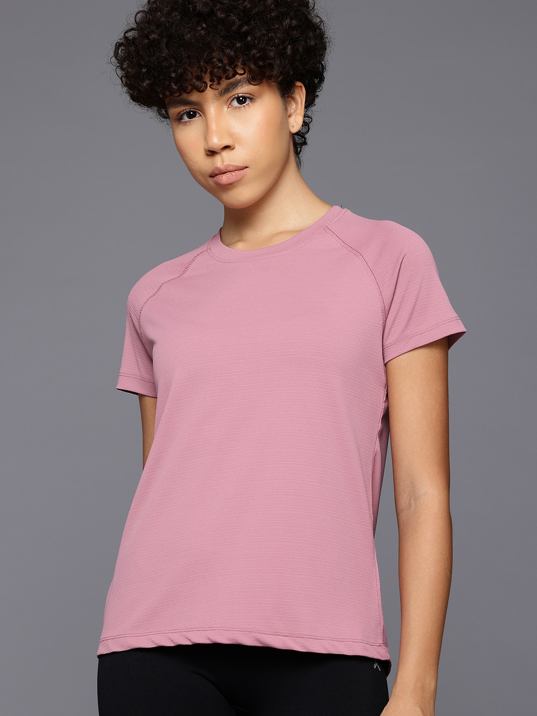 

HRX by Hrithik Roshan Rapid-Dry Training T-shirt, Mauve