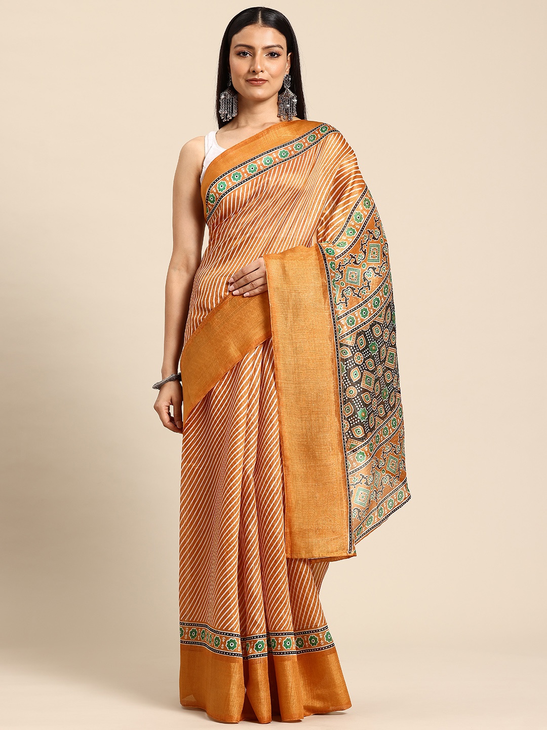 

HERE&NOW Leheriya Printed Zari Saree, Orange