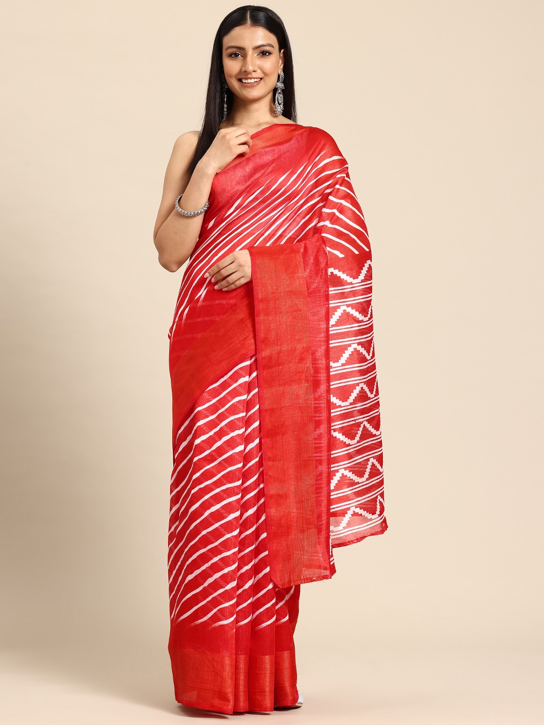 

HERE&NOW Leheriya Printed Zari Saree, Red