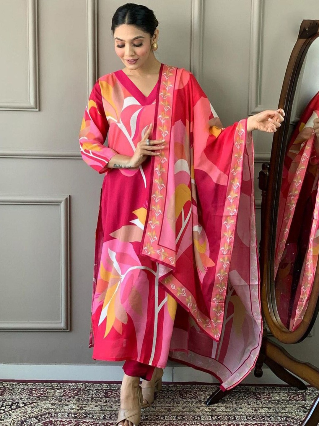 

Anni Designer Floral Printed V-Neck Straight Kurta with Trousers & Dupatta, Pink