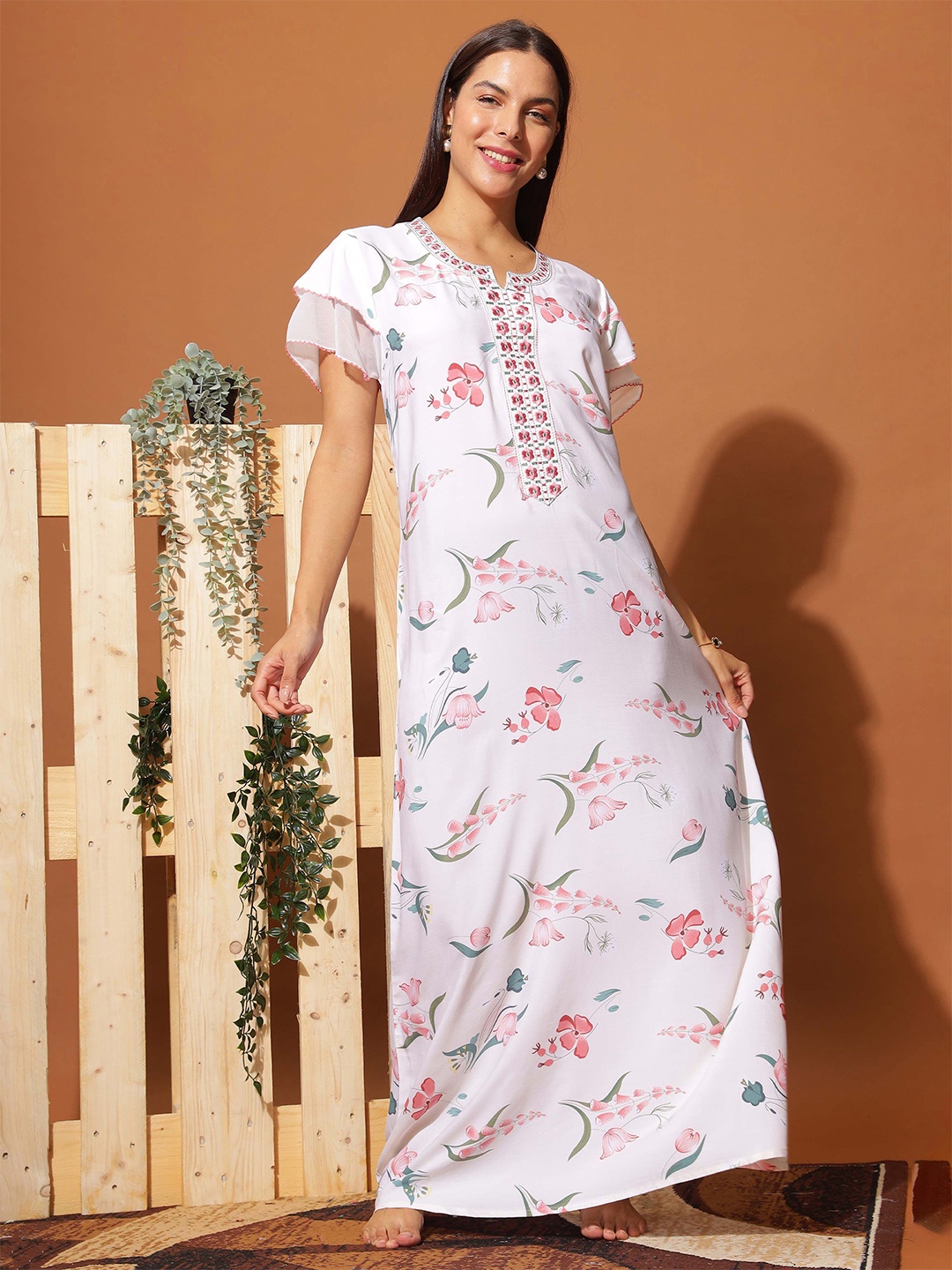 

9shines Label Floral Printed Maxi Nightdress, Cream