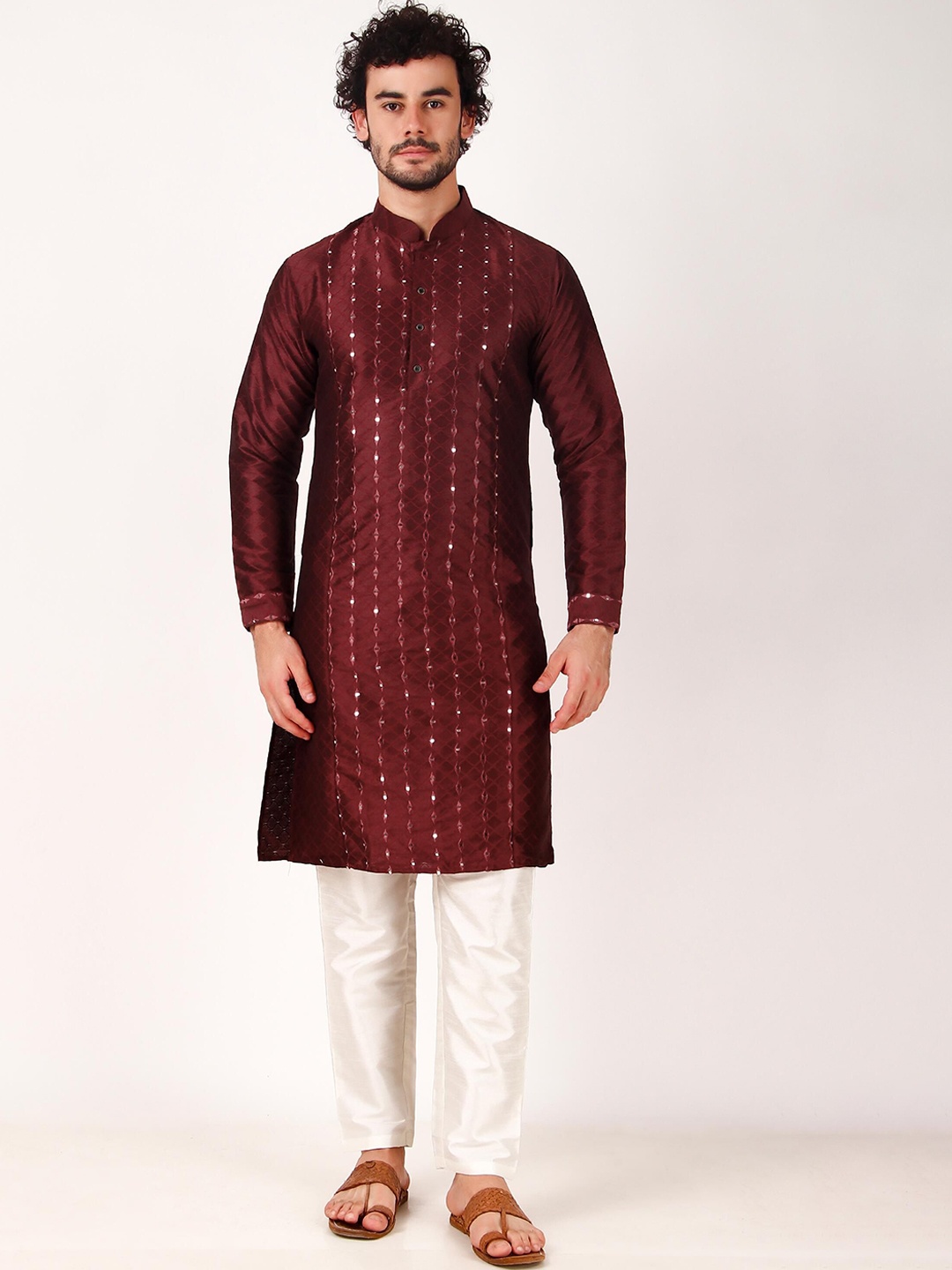 

Koshin Embroidered Mandarin Collar Regular Mirror Work Straight Kurta With Pyjamas, Maroon