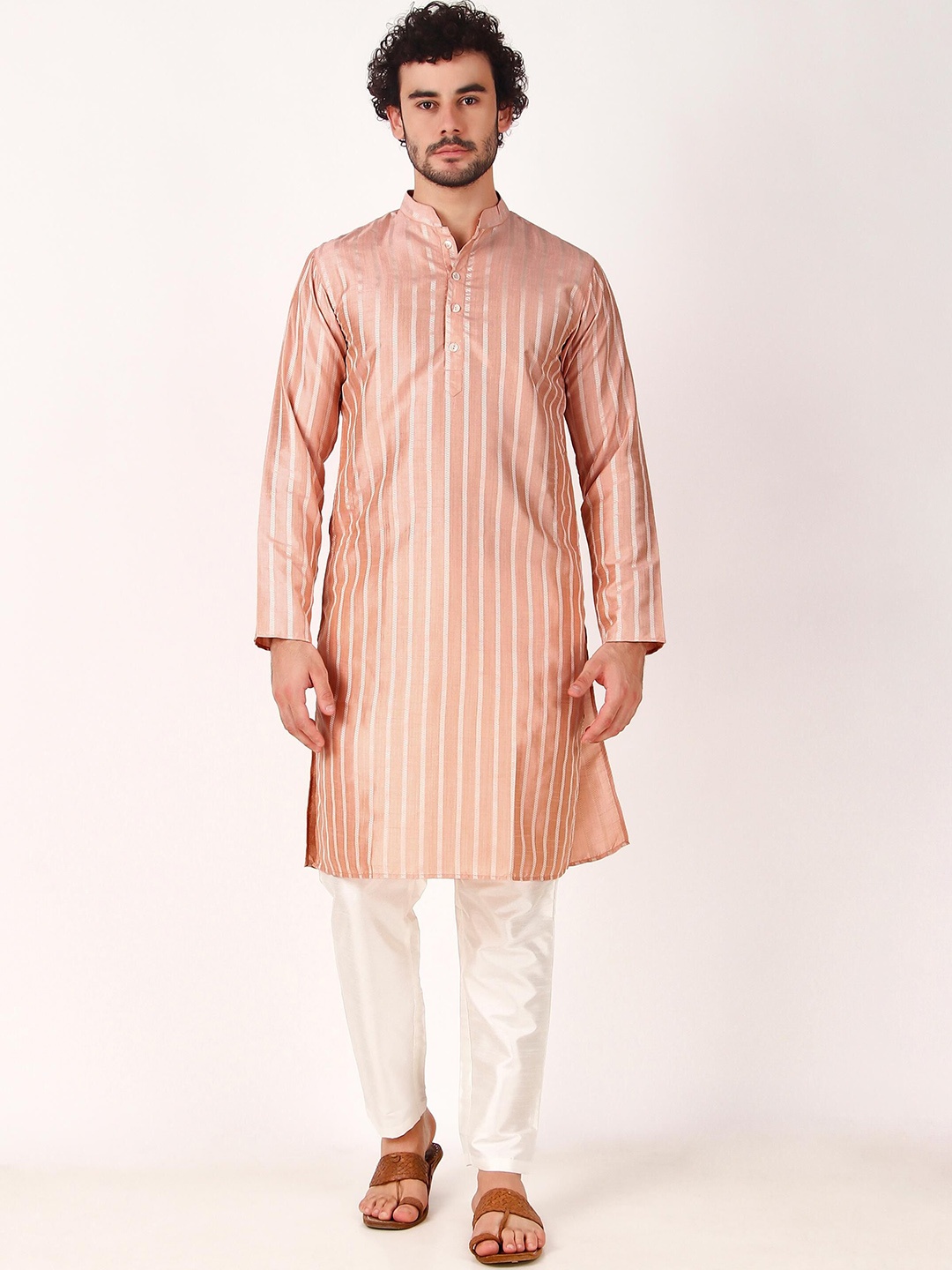 

Koshin Striped Mandarin Collar Regular Straight Kurta With Pyjamas, Pink