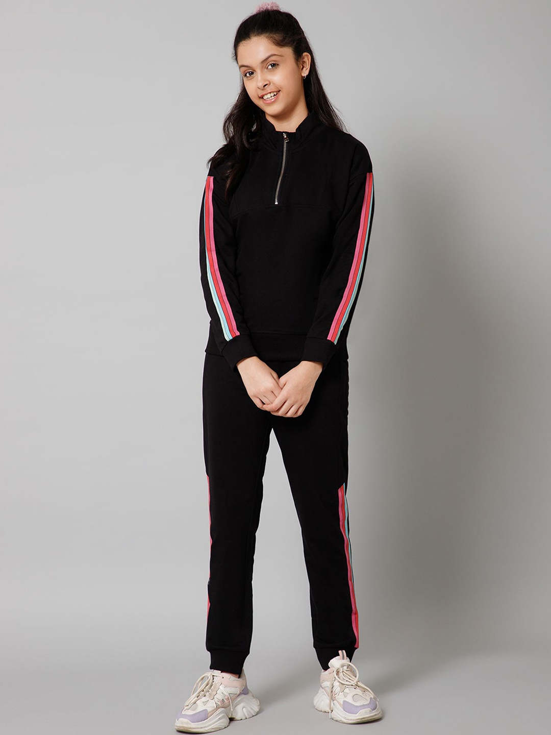 

Alan Jones Girl Side Tapped Tracksuit, Black