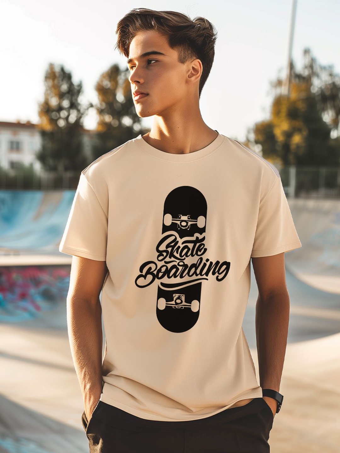 

MOD ECRU Unisex Printed Pockets T-shirt, Cream