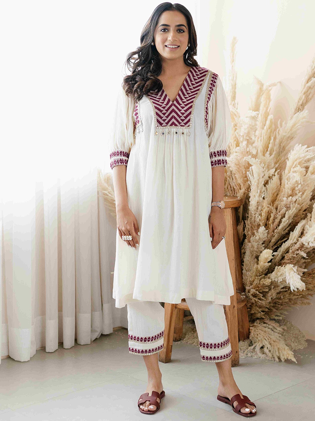 

Seeaash Yoke Design A-Line Pleated Mirror Work Kurta with Trousers, Off white