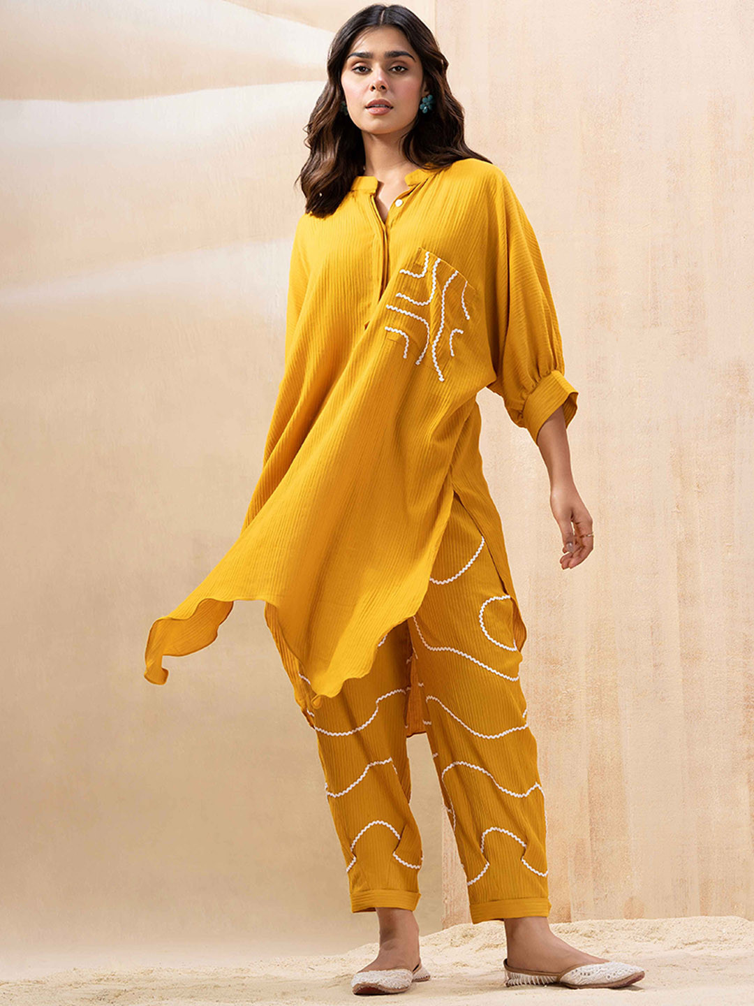 

Seeaash Mandarin Collar Straight Kurta With Salwar, Yellow