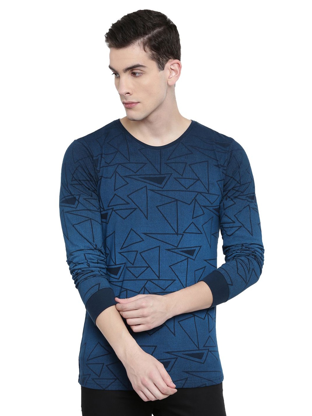 

ADRO Men Typography Printed V-Neck Pockets T-shirt, Navy blue