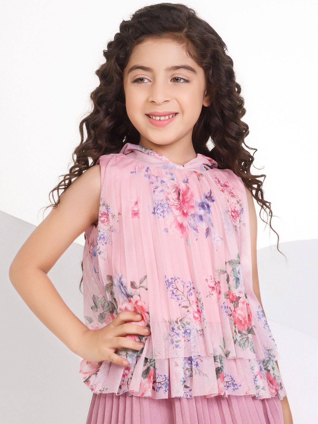 

Peppermint Floral Print Mandarin Collar Net Top, Pink