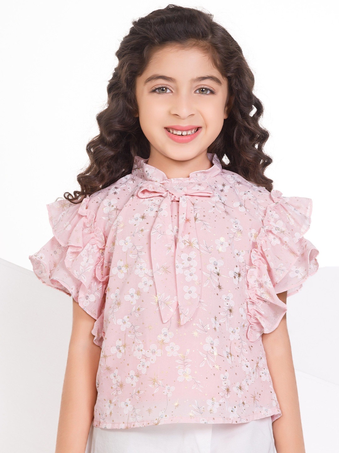 

Peppermint Floral Print Flutter Sleeve Chambray Top, Pink