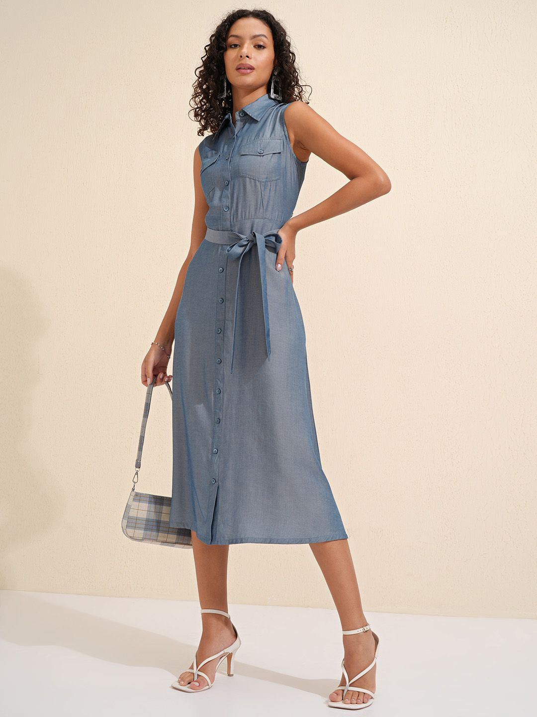 

CHIC BY TOKYO TALKIES Denim Shirt Midi Dress, Blue