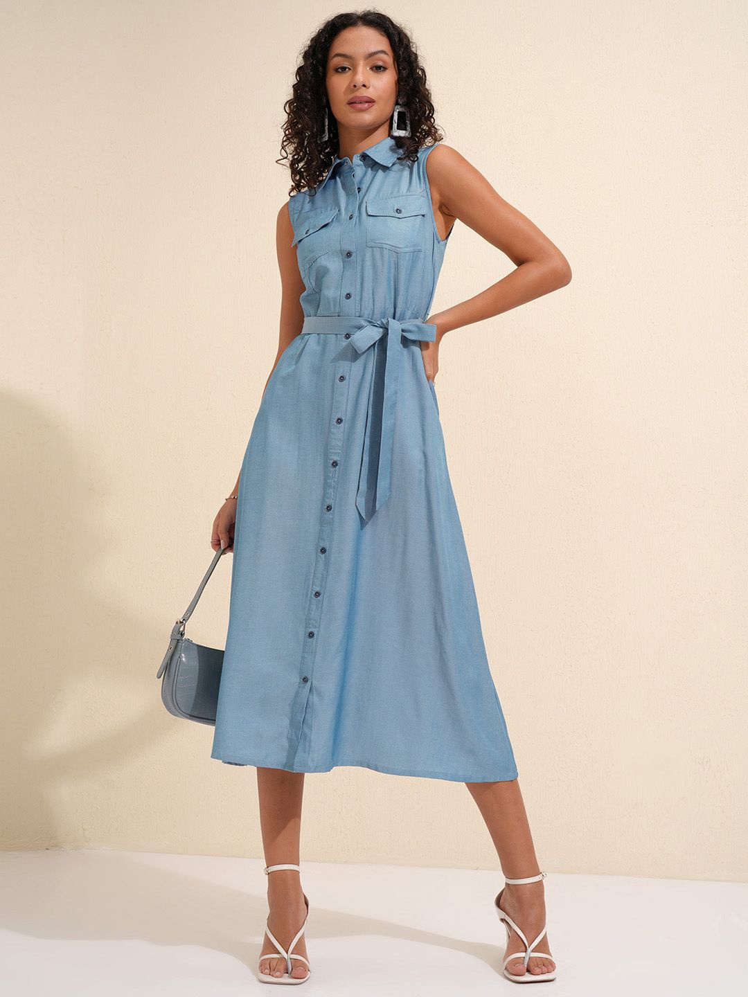 

CHIC BY TOKYO TALKIES Denim Shirt Midi Dress, Blue