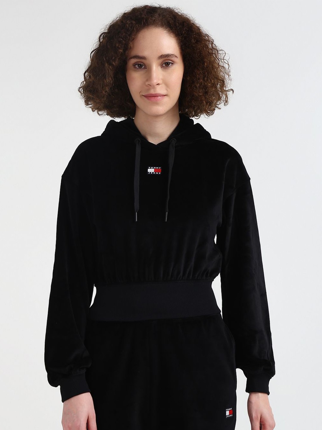 

Tommy Hilfiger Women Hooded Sweatshirt, Black