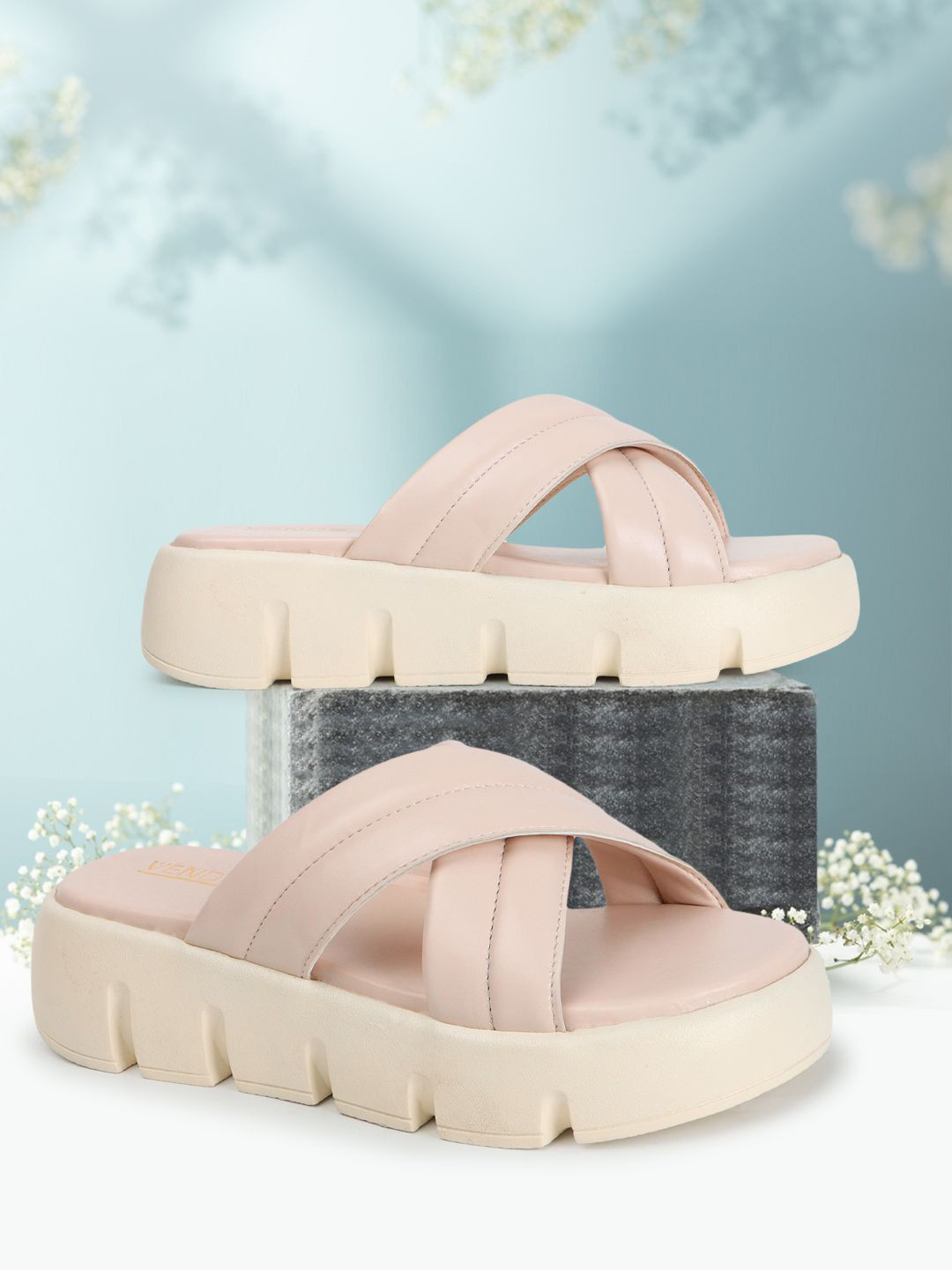 

VENDOZ Women Open Toe Flats, Cream