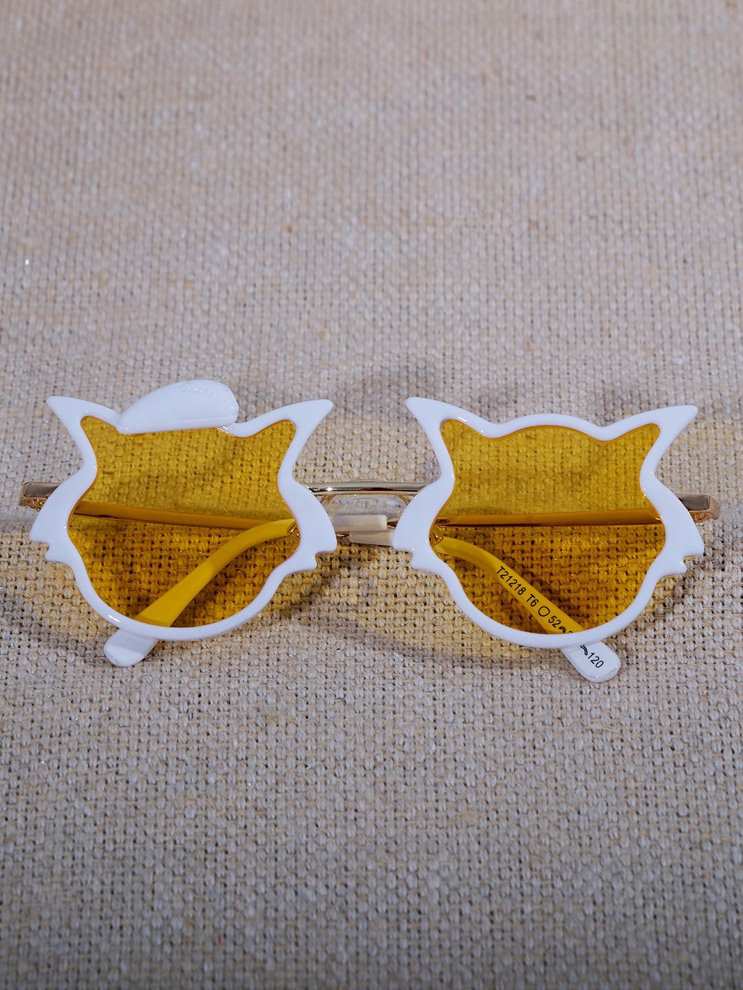 

DukieKooky Kids Butterfly Sunglasses with Polarised Lens DKSG483C, Yellow