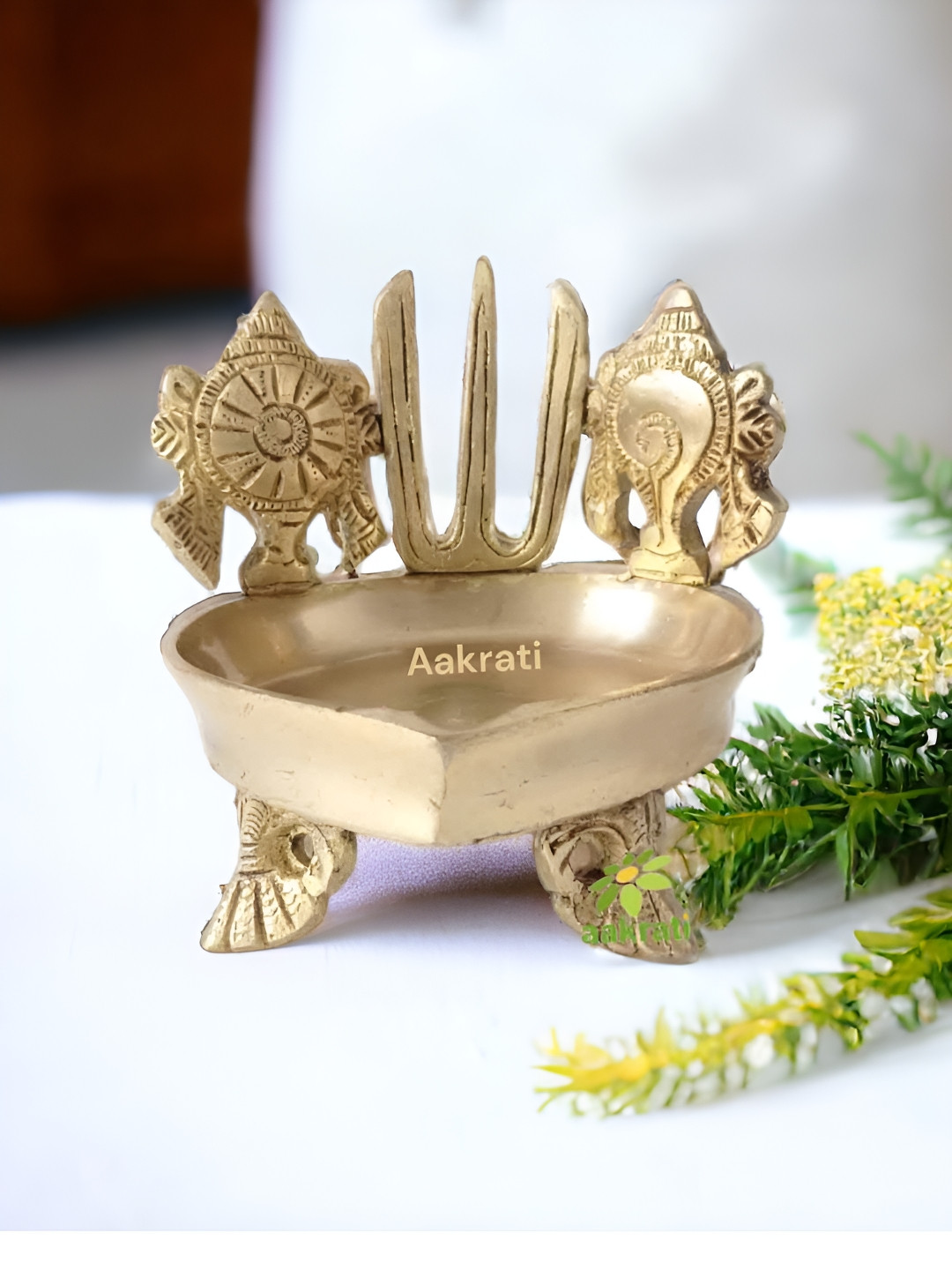 

Aakrati Yellow Brass Shankh Chakra Namah deepam Pooja Essential