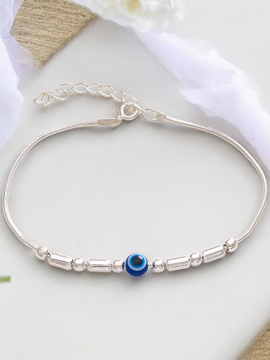 

Taraash 925 Sterling Silver Beaded Link Bracelet