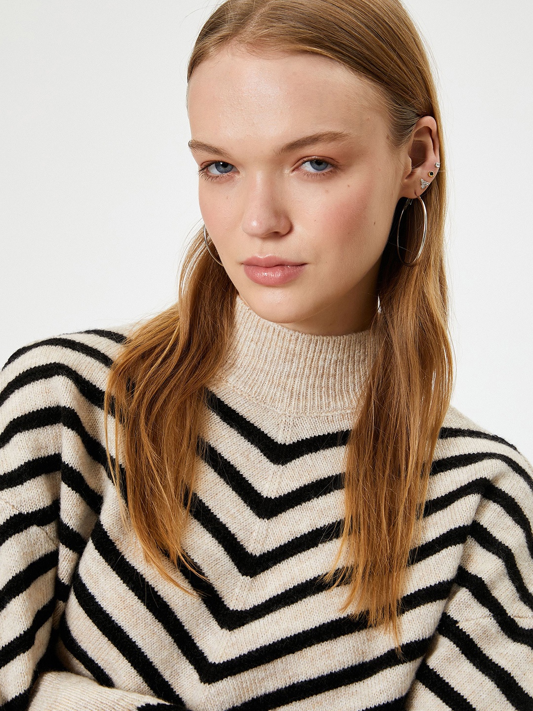

Koton Women Striped Pullover, Black