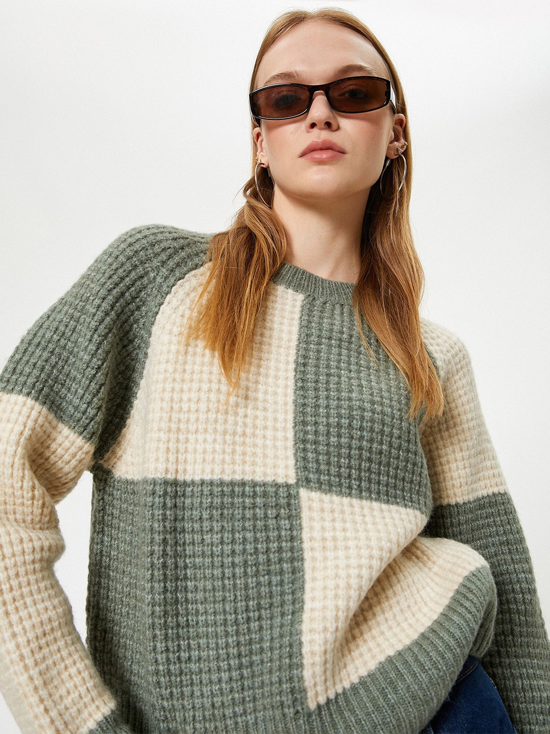

Koton Women Colourblocked Round Neck Pullover Sweaters, Green