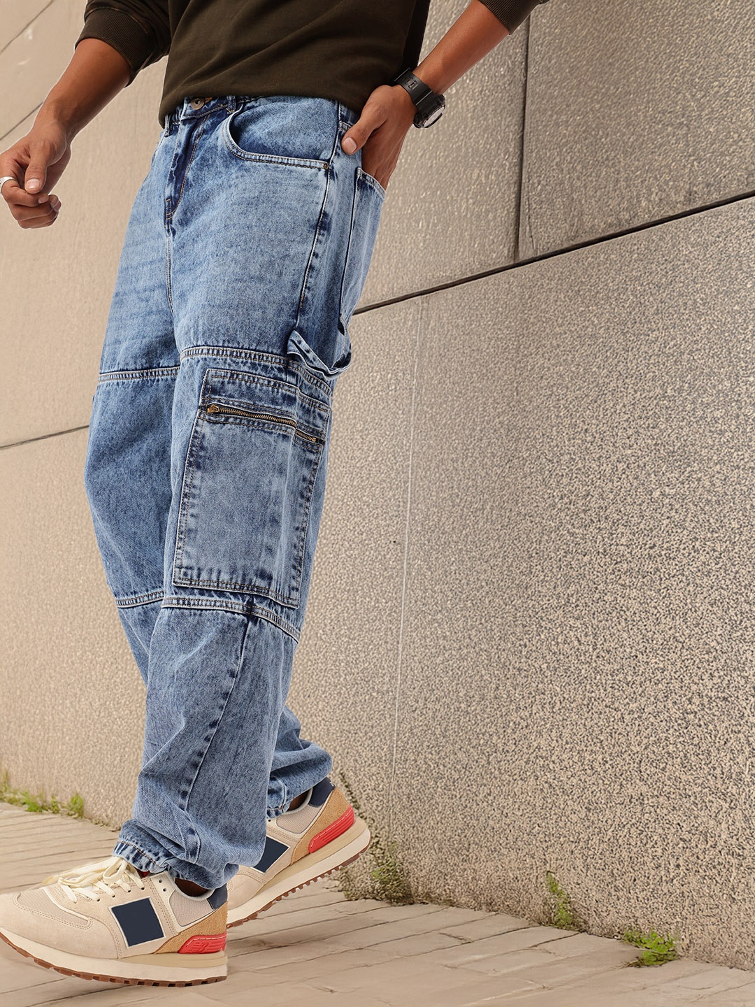 

Kook N Keech Men Urban Cool Boyfriend Fit Faded Cargo Jeans, Blue