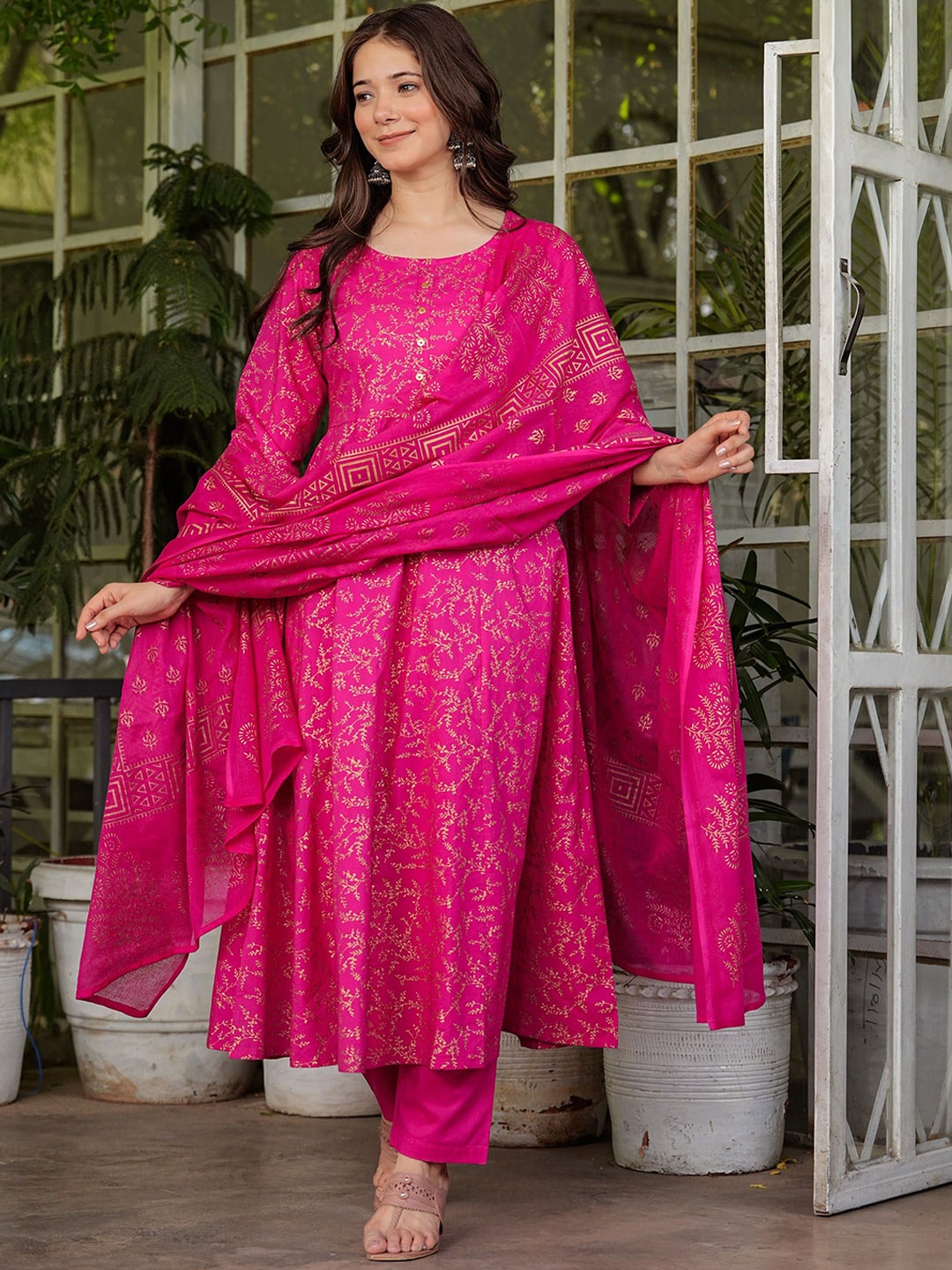 

SK2 Fashion Floral Printed Thread Work Pure Cotton Anarkali Kurta With Trousers & Dupatta, Pink