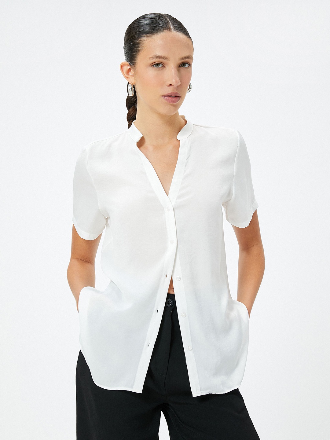 

Koton Women Solid Regular Fit Casual Shirt, Off white