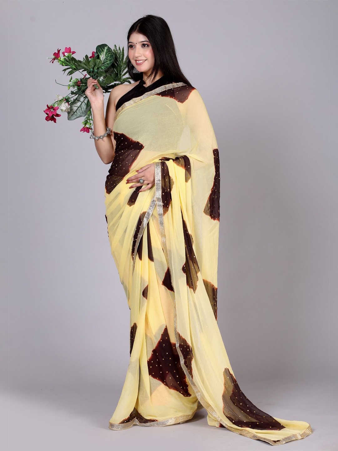 

VL SAREES Beads and Stones Pure Chiffon Saree, Yellow