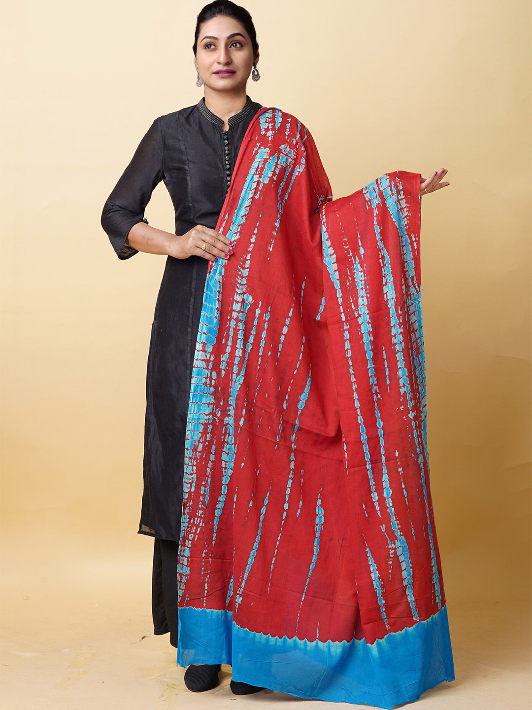 

Unnati Silks Ethnic Motifs Printed Tie and Dye Cotton Dupatta, Red