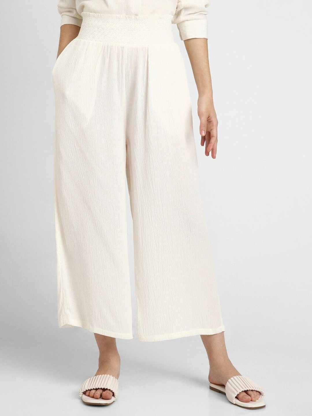 

FOREVER 21 Women Culottes Trousers, Cream