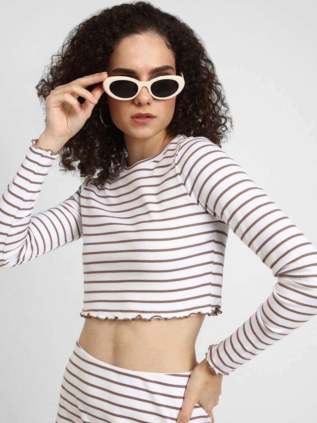 

FOREVER 21 Women Striped Cotton Crop Top, White