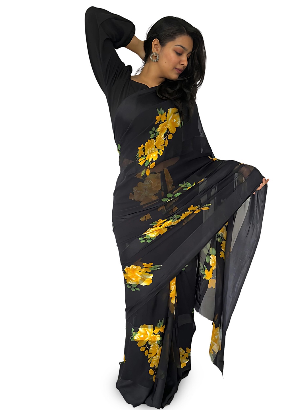 

SANJANA SILK Floral Printed Saree, Black